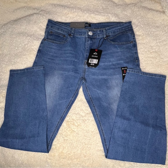 Blu Rock NWT Men's Blue Jeans Size 34x31 - Picture 1 of 5